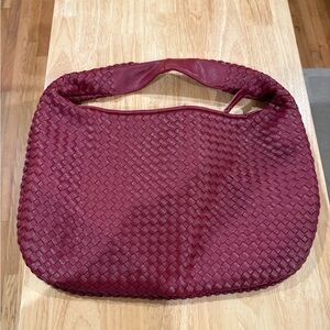 Burgundy woven tote